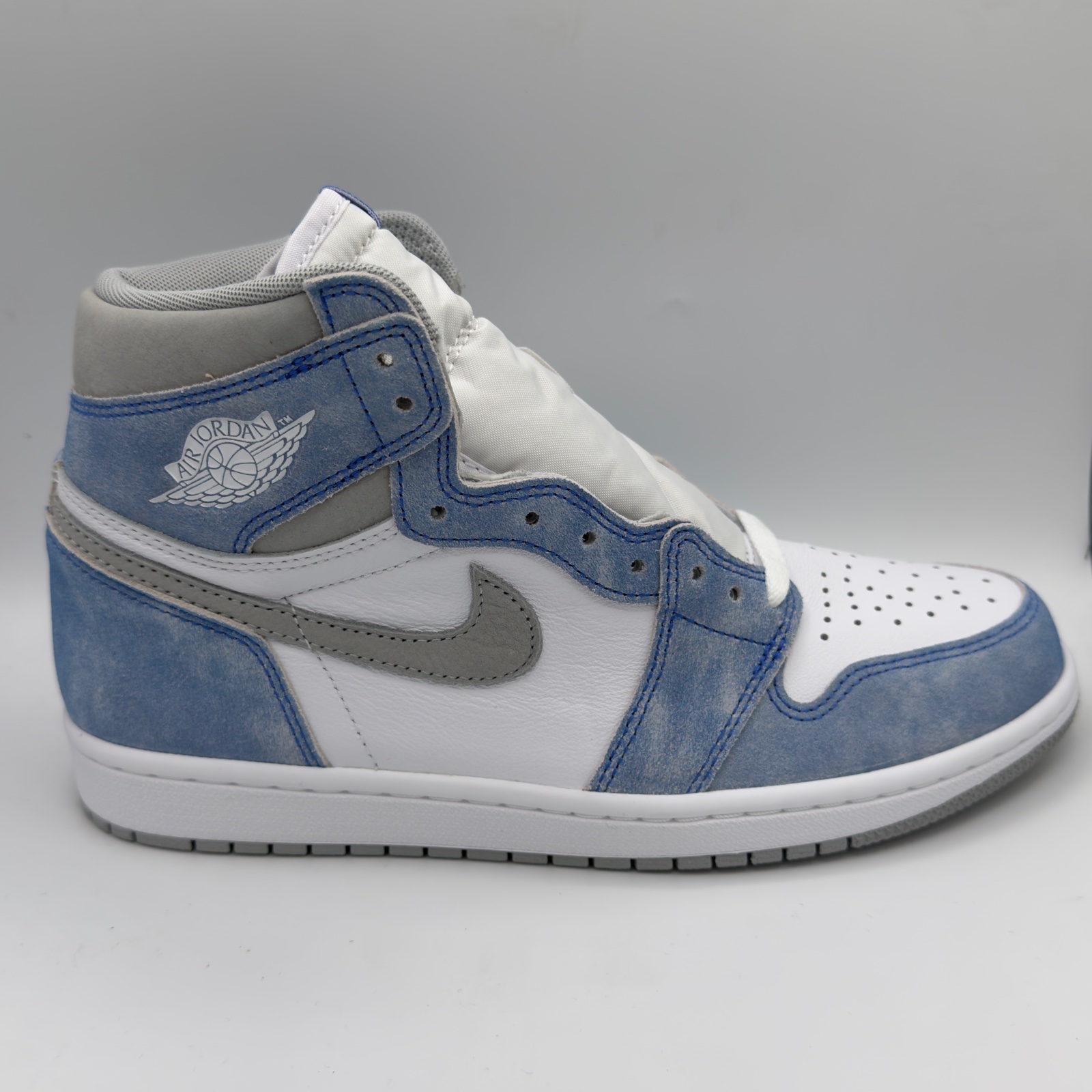 Jordan 1 High Hyper Royal, photo 2 of 2