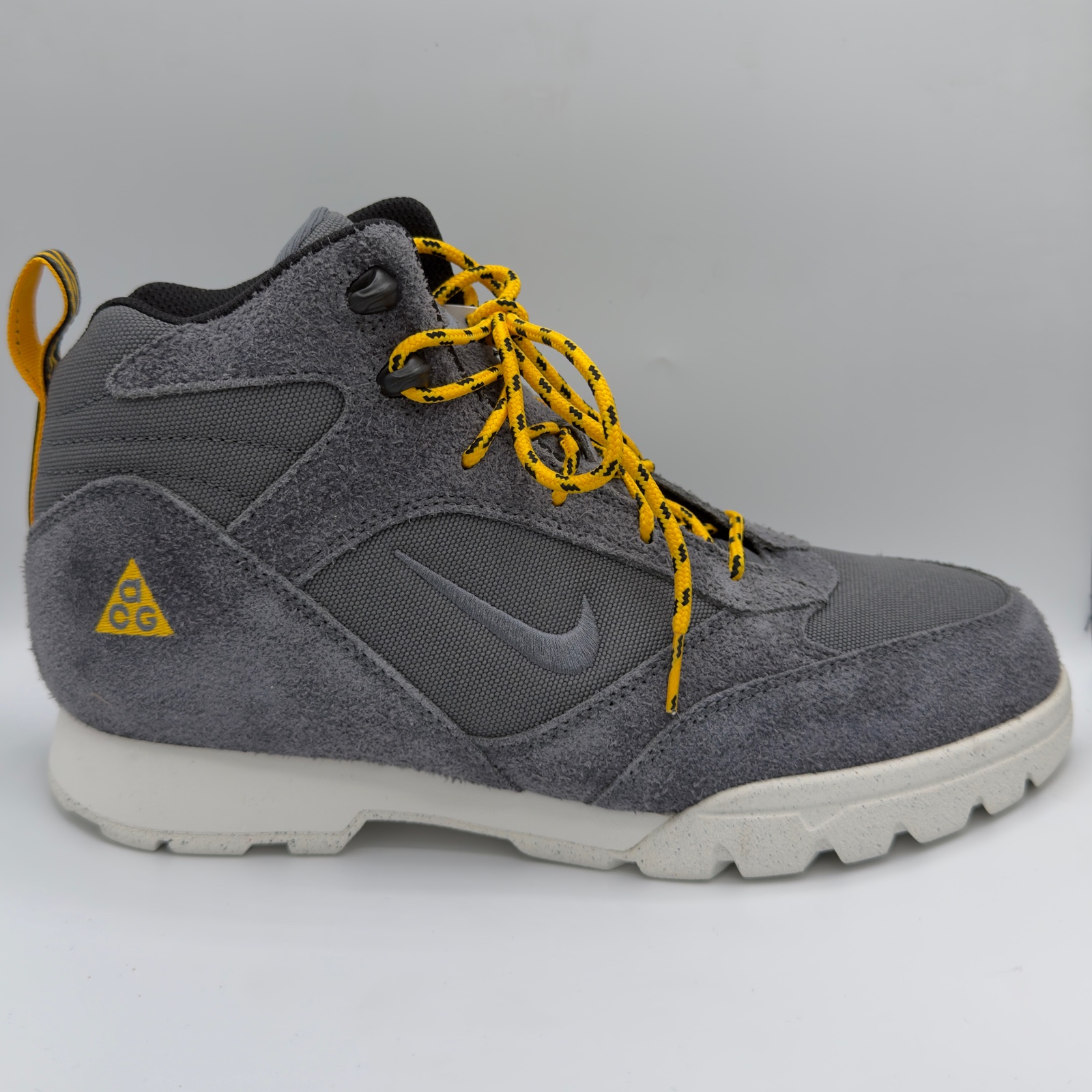 Nike ACG Torre Mid Boot Grey Yellow Black
