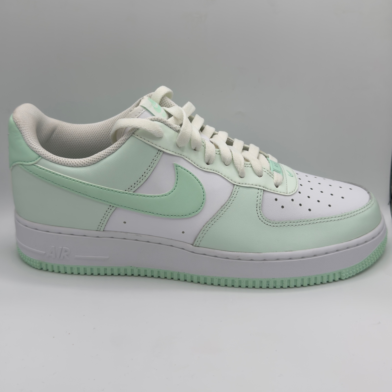 Nike Air Force 1 Low Mint Foam