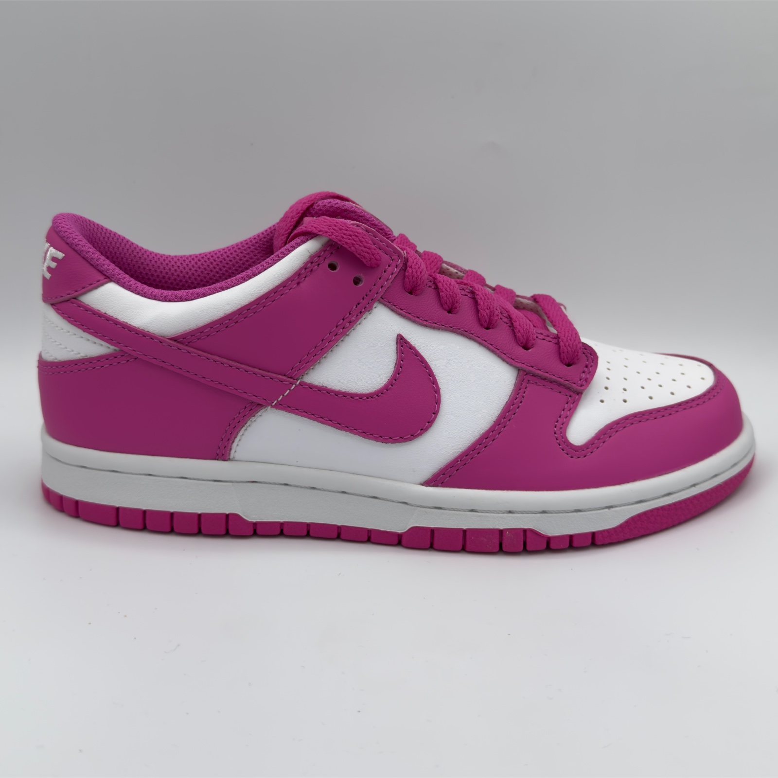 Nike Dunk Low Active Fuchsia, photo 2 of 2