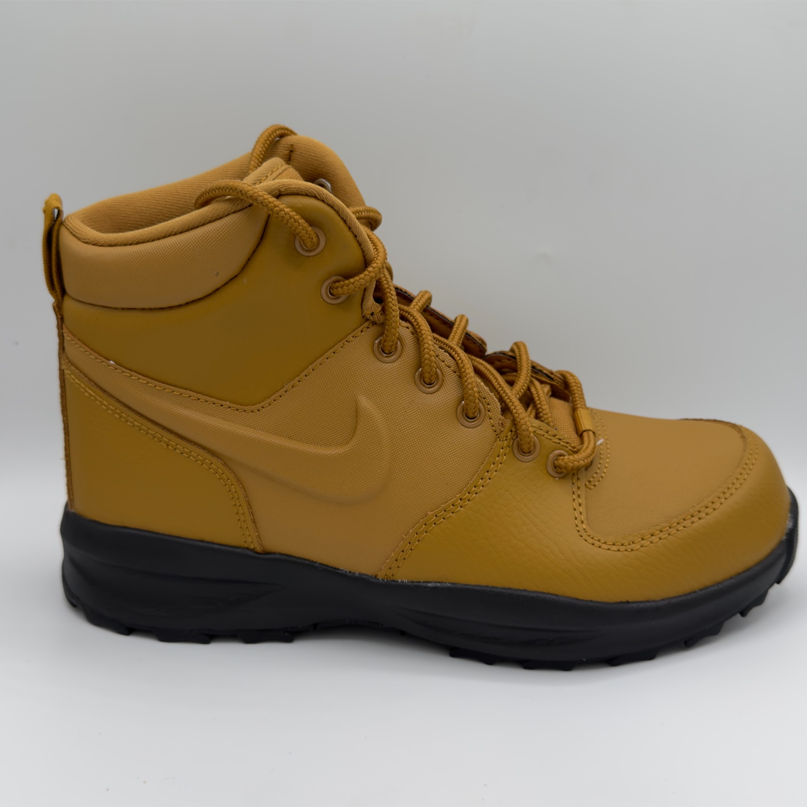 Nike Manoa Leather "Wheat"