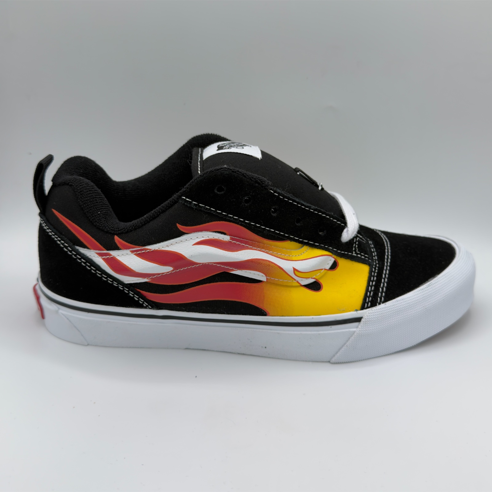 Vans Knu Skool Flames, photo 1 of 2